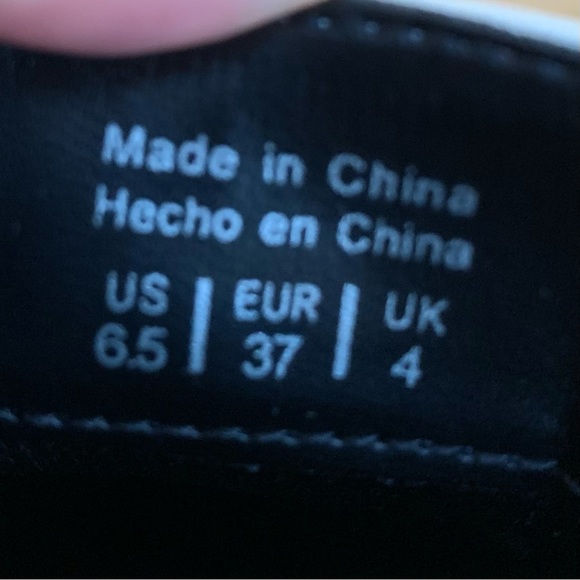 Call it Spring white faux leather Boots, Size 6.5 - Picture 6 of 6